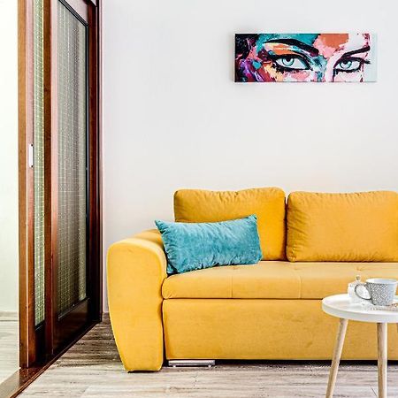 Ari Blue Apartment Ared In Kaufland Complex Αράντ Εξωτερικό φωτογραφία