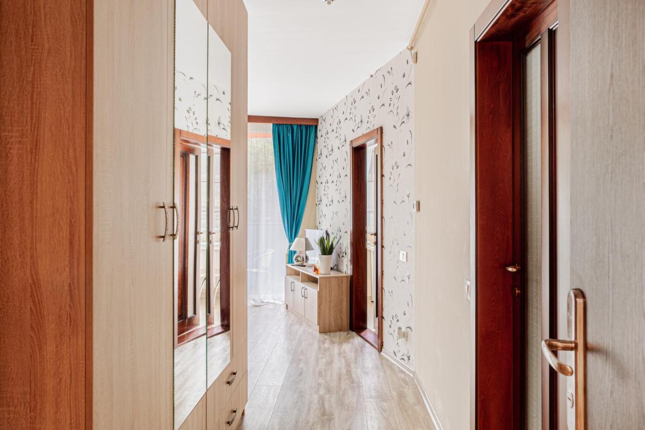 Ari Blue Apartment Ared In Kaufland Complex Αράντ Εξωτερικό φωτογραφία