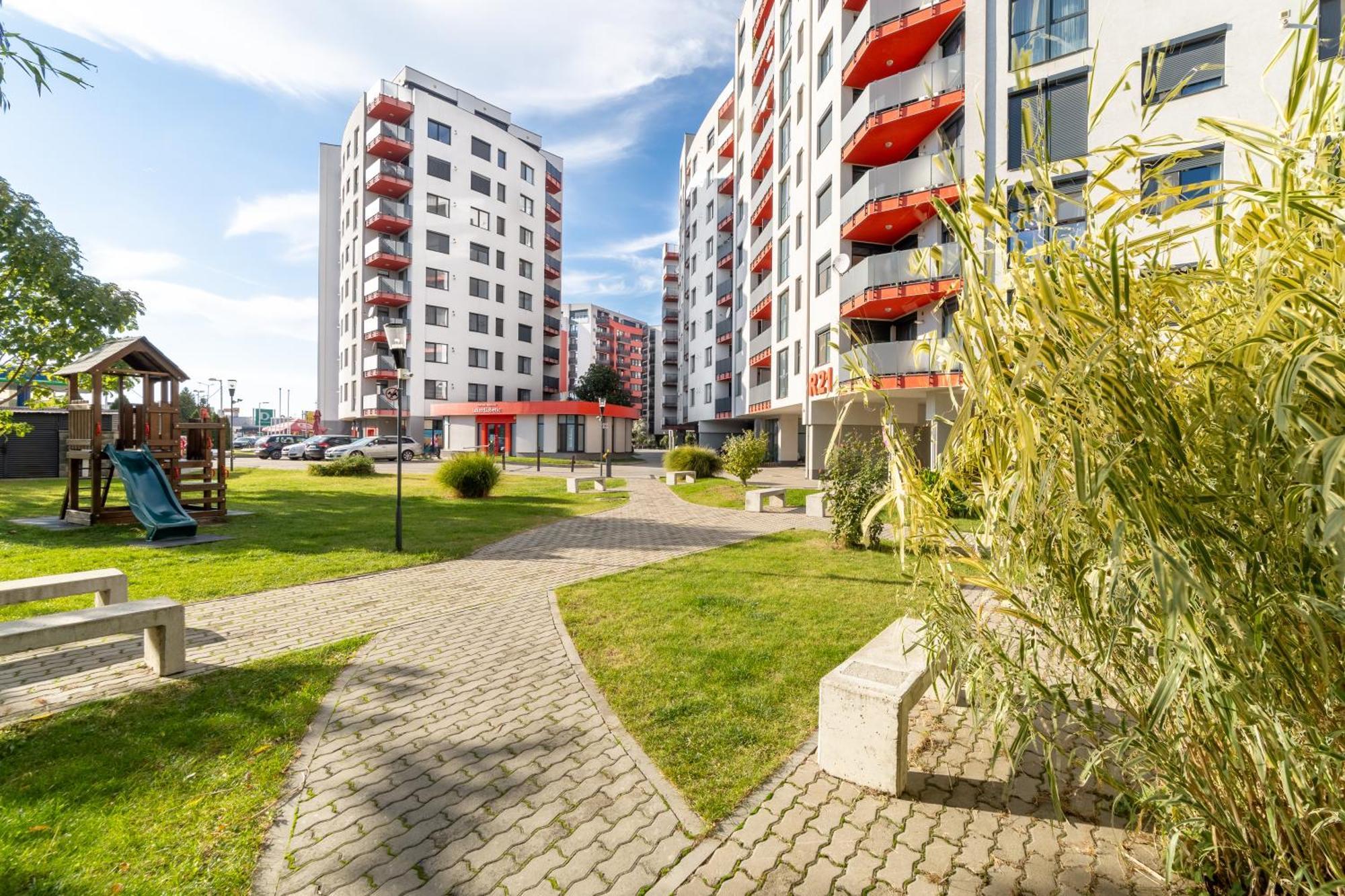 Ari Blue Apartment Ared In Kaufland Complex Αράντ Εξωτερικό φωτογραφία